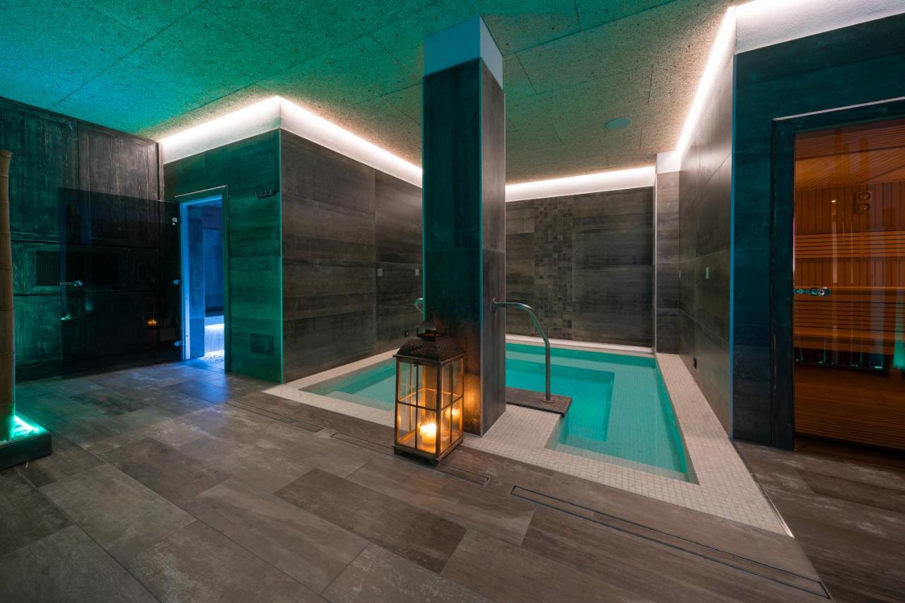 לאזיסה Hotel Smeraldo מראה חיצוני תמונה